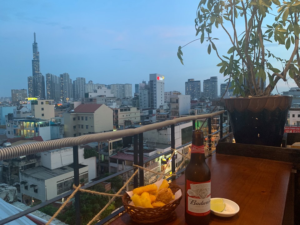 6 quán cà phê tầng thượng ngắm Sài Gòn cực Chill
